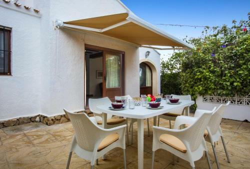 Xabia Villa Sleeps 4 Pool Air Con Wifi
