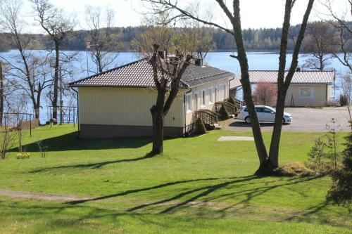 Apartamento Labbn�s Semesterhem, Radhuset