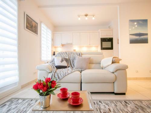 Cosy Apartment In Bayeux With Heating Facility