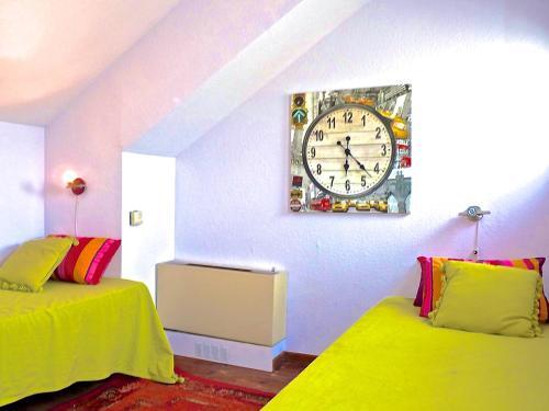 Cannes Apartment Sleeps 7 Pool Air Con Wifi