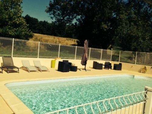 G�te Castelsagrat, 5 Pi�ces, 9 Personnes - Fr-1-605-2