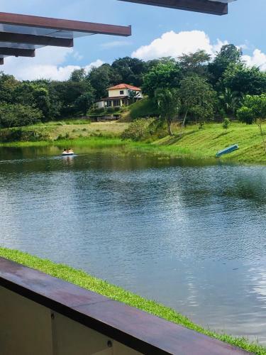 Hotel Vista Lago