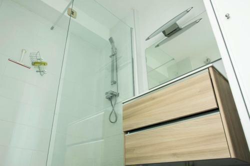 Quiet Apartment With Pool 10min From The Beaches