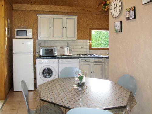 Holiday Home Le Petit Chalet - Hay400