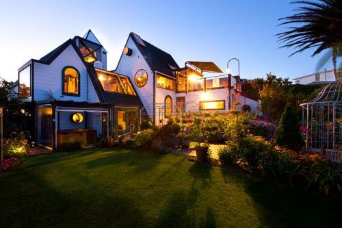Bed & Breakfast Tivoli Homestay