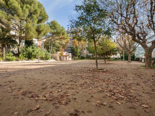 Modern Apartment In Le Cannet Near Centre