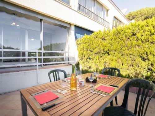 Apartment Les Jardins Du Port-9