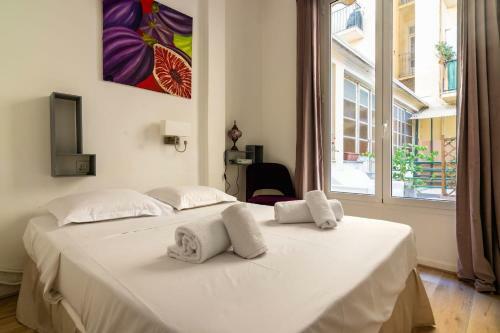 Apartamento Palais In�s Furnished Flat