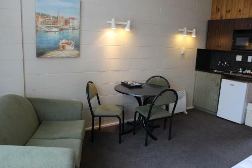 Asure Evergreen Motel