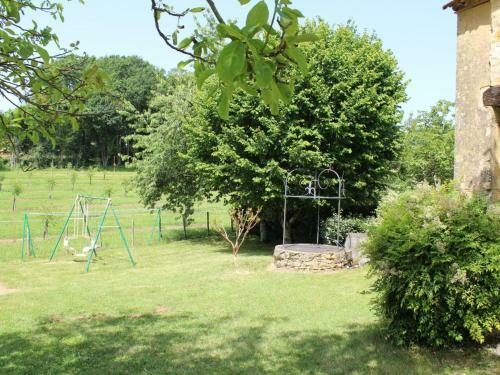 G�te Saint-avit-s�nieur, 4 Pi�ces, 6 Personnes - Fr-1-616-104