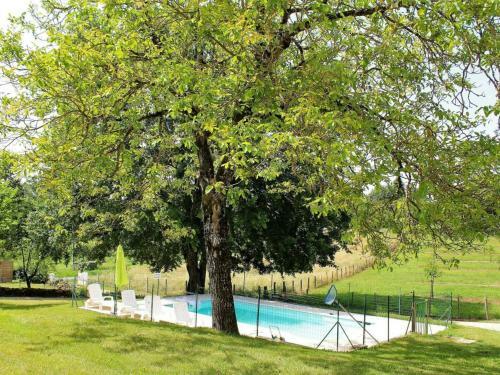G�te Saint-avit-s�nieur, 4 Pi�ces, 6 Personnes - Fr-1-616-111