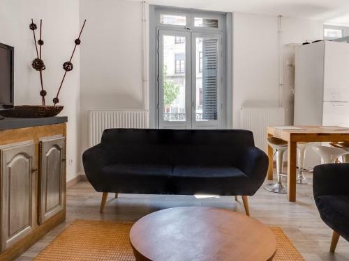 Blissful Apartment In Saint Chamond With Balcony