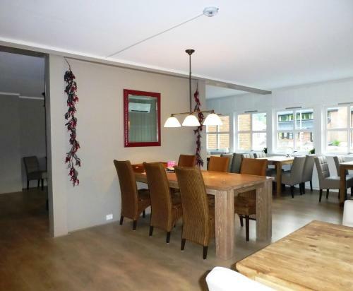 Bed & Breakfast L�vheim Gjestehus