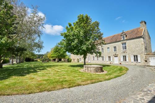 Manoir de L?ormel Omaha Beach