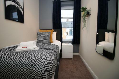 Adamsdown Lodge By Staybc