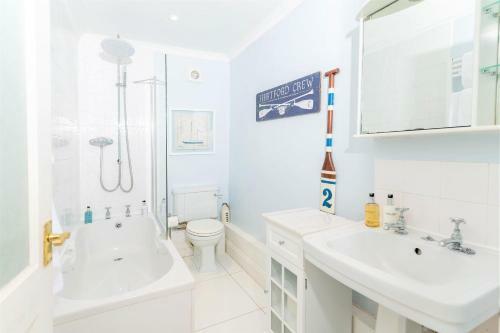 10 Sydneham - Luxury Apartments