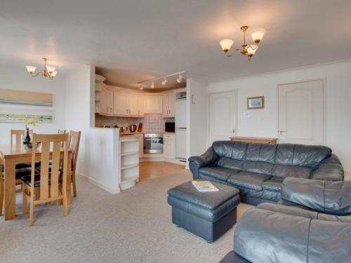 Apartment Flat 27 Clifton Court