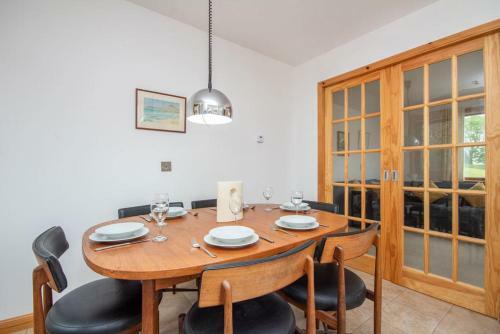 Lower Whinhill