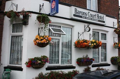 Hostal Barons Court