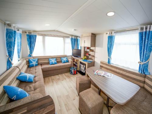 Holiday Home Caister-on-sea-1