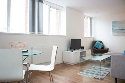 Beautifully Converted City Centre Apartment!