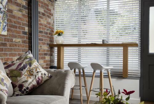 The Old Antique Shop