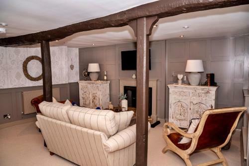 Luxury Stow Apartment