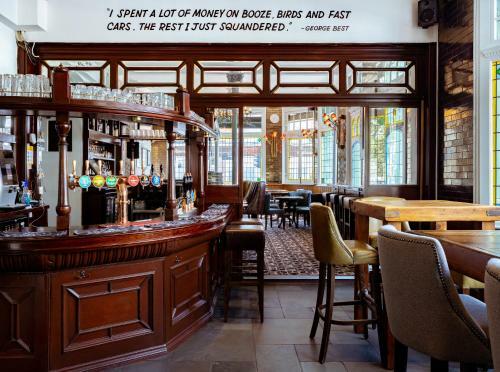 Hostal Black Lion
