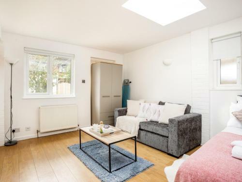New In 2020! Perfect 1br Apt! Castle Legoland!