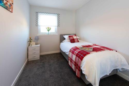 Premier - Wishaw En-suite Apartment