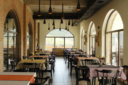 Hotel Babaneuris Marani