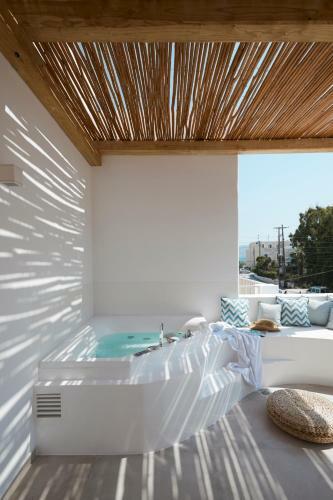 Hotel Arco Solium Suites