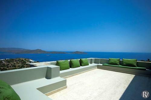 Ellinika Villa Sleeps 16 Pool Air Con Wifi