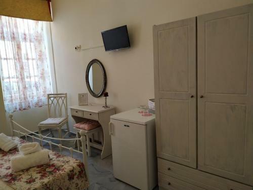 Hostal Fiera Guesthouse