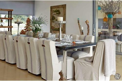 Kastro Villa Sleeps 18 With Pool And Air Con