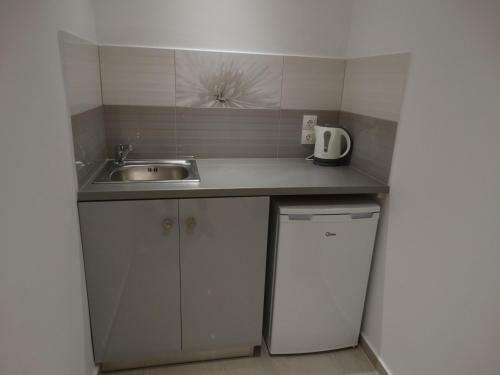 Hotel Makis Louvlis Apartments
