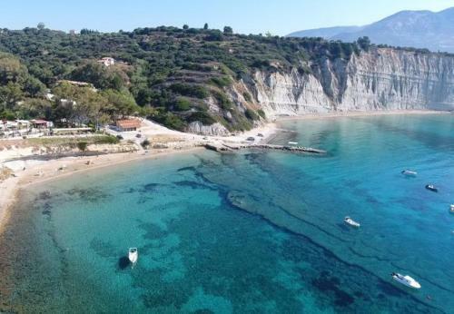 Kleismata Villa Sleeps 7 With Pool And Air Con