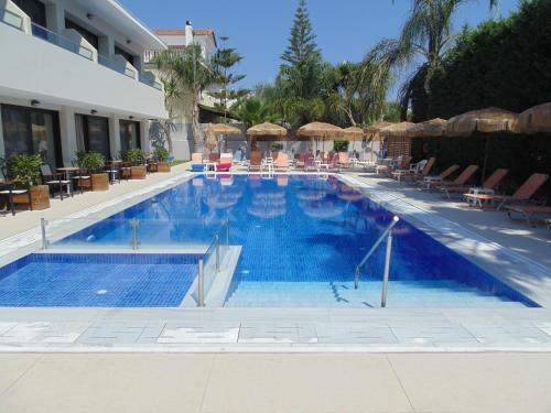 Apartamento Paradise Hotel & Bar