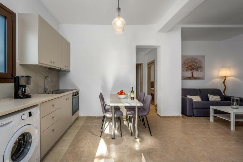 Ariadni Apartments
