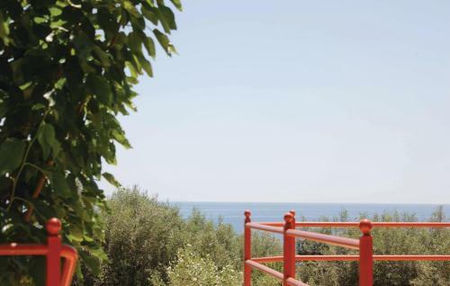Two-bedroom Holiday Home In Andreas Paralio