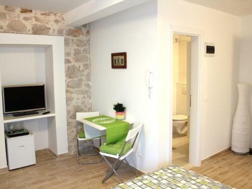Apartments And Rooms Dalibor