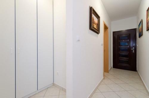 Apartamentos Omega Cert