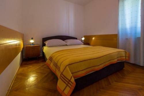 Anena Apartment