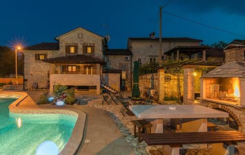 Hostal Apart Complex Villa Anja