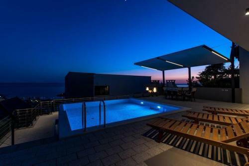 Apartment Stanko In Makarska, Private Pool