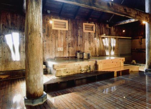 Manza Onsen Nisshinkan