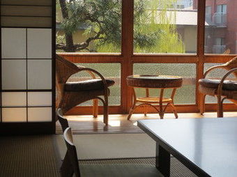 Historical Ryokan Hostel K's House Ito Onsen