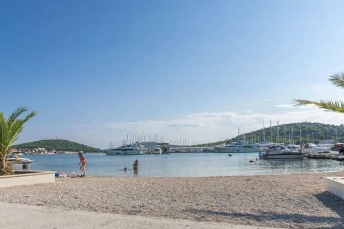 Apartments Bilja - 20m From Sea