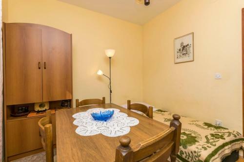 Apartments Zizic