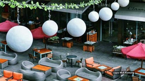 Hostal de 80's Pondok Labu